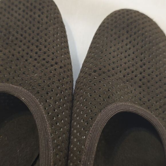 Stuart Weitzman black suede perforated flats 10 - Picture 8 of 8